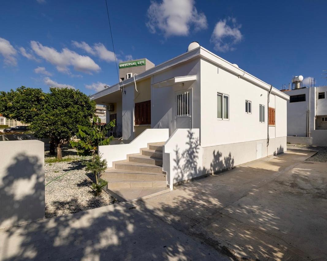 Studio In The Heart Of The City Paphos Exterior photo